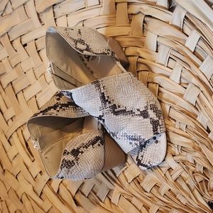 Fergalicious snake skin animal print peep toe booties size 9